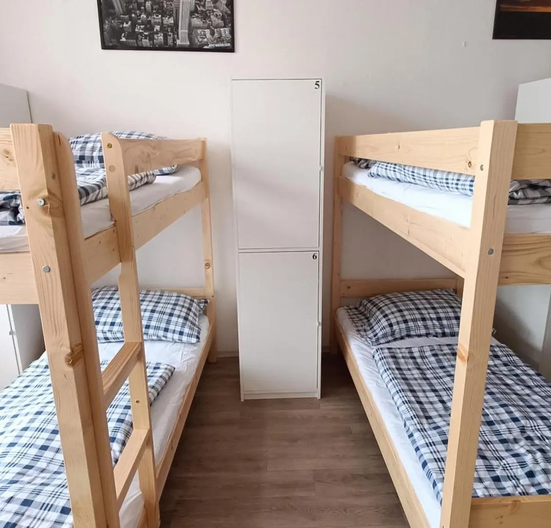 A Plus Hostel - Centrum Praag 0*,