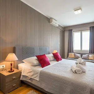 Golden Guest house